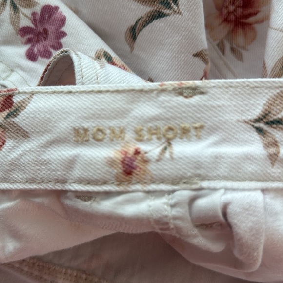 American Eagle White with Pink and Orange Floral Print Mom Shorts. Size 14. - Picture 11 of 16